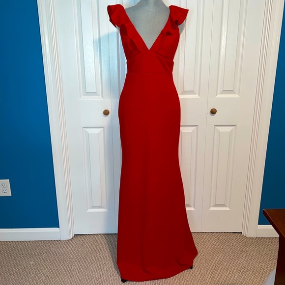 Lulus Dresses & Skirts - Women's Lulu's formal Maxi Dress medium